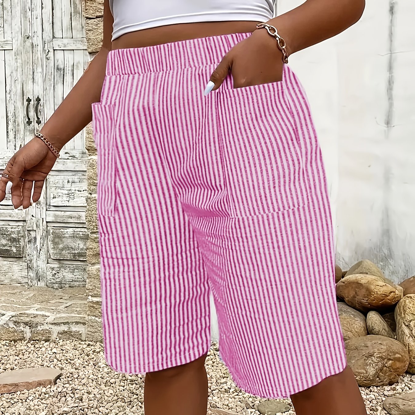 Women's Plus Size Striped High-Waisted Casual Shorts with Pockets