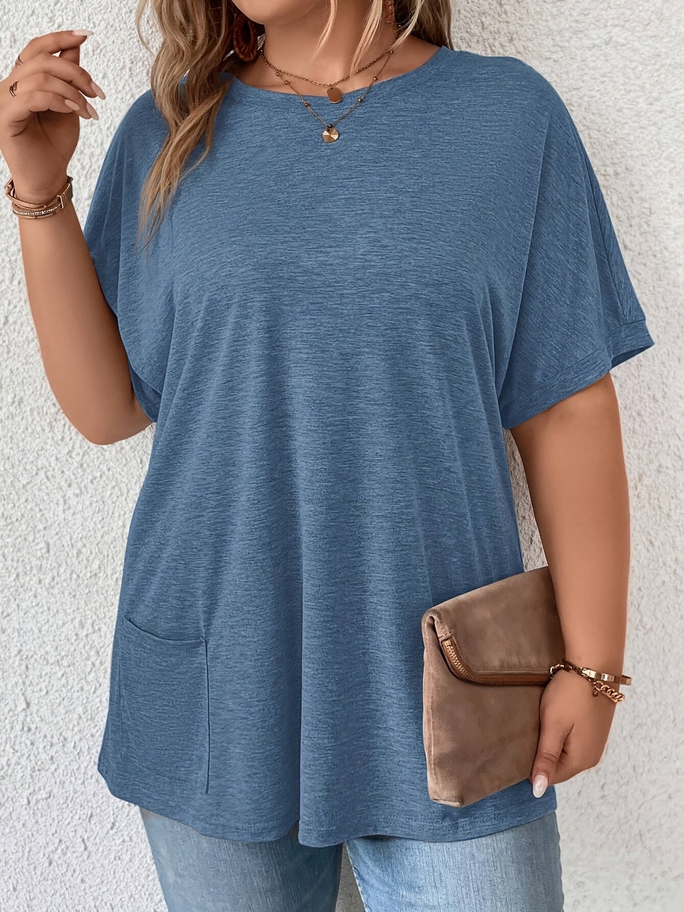 Women's Casual Polyester Blend Crew Neck T-Shirt with Pocket Short Sleeve