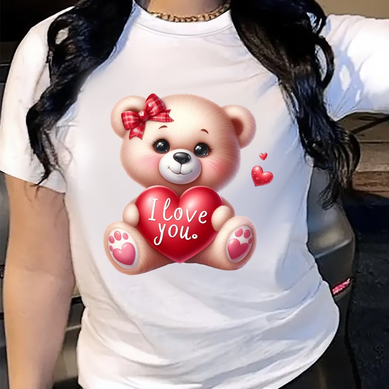 Plus Size Women's Loose Fit T-Shirt with Cartoon Bear and Heart Print