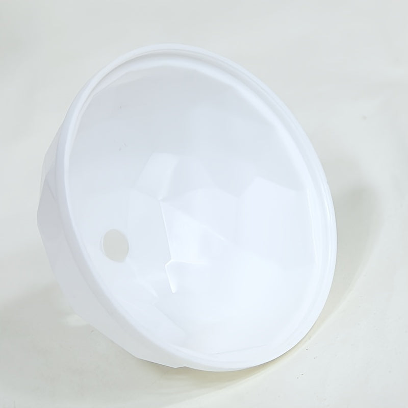 16.9oz Plastic Tumbler with Lid for Coffee and Juice, Ocean-Inspired, Outdoor and Office Use