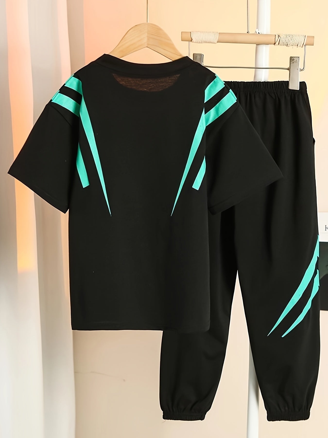 Boys' Medium-Large Sports Suit with Lightning Print Short Sleeve Long Pants Spring Summer Casual