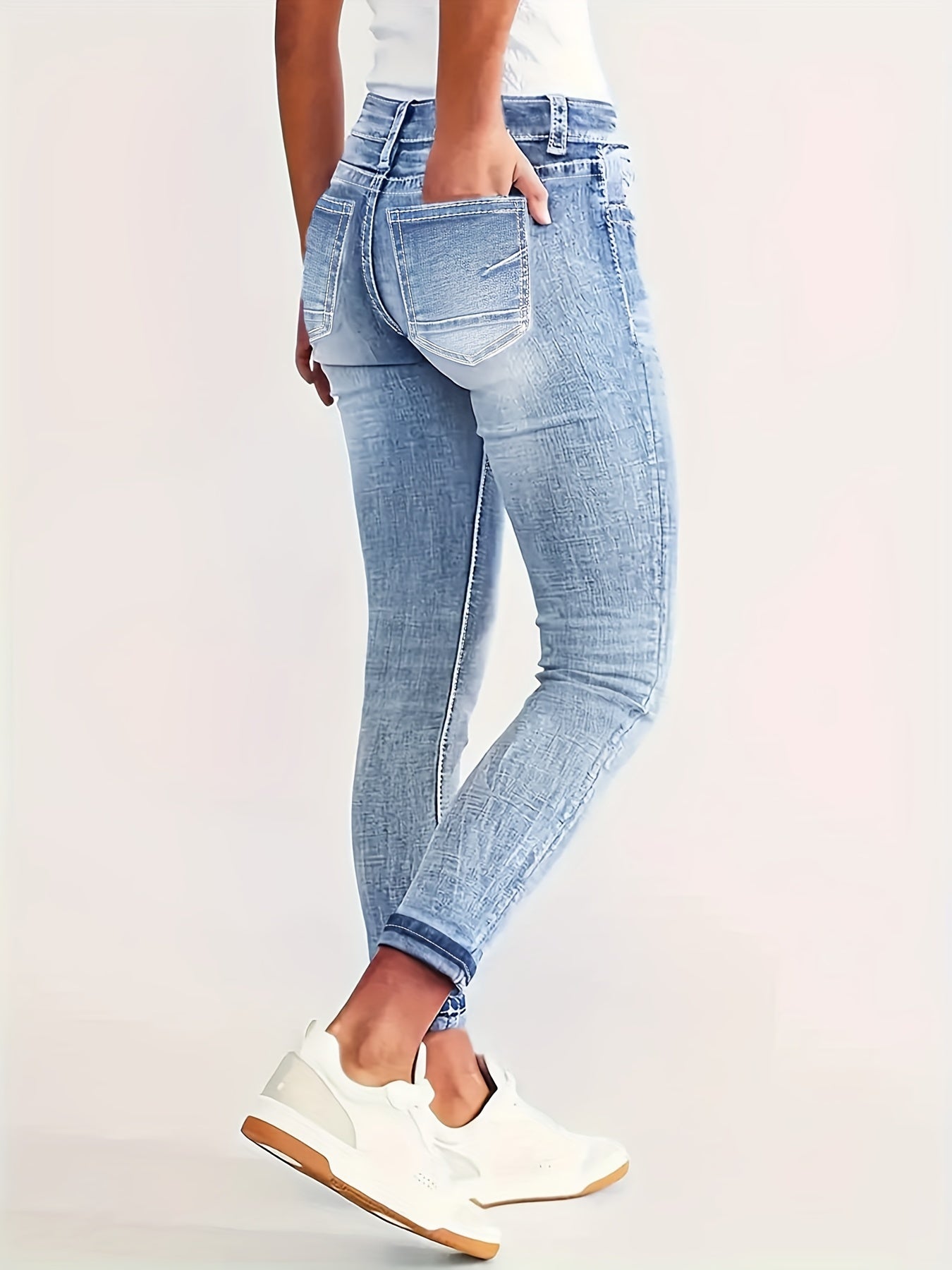 Plus Size Women's High-Waisted Stretch Denim Jeans Blue Vintage Distressed