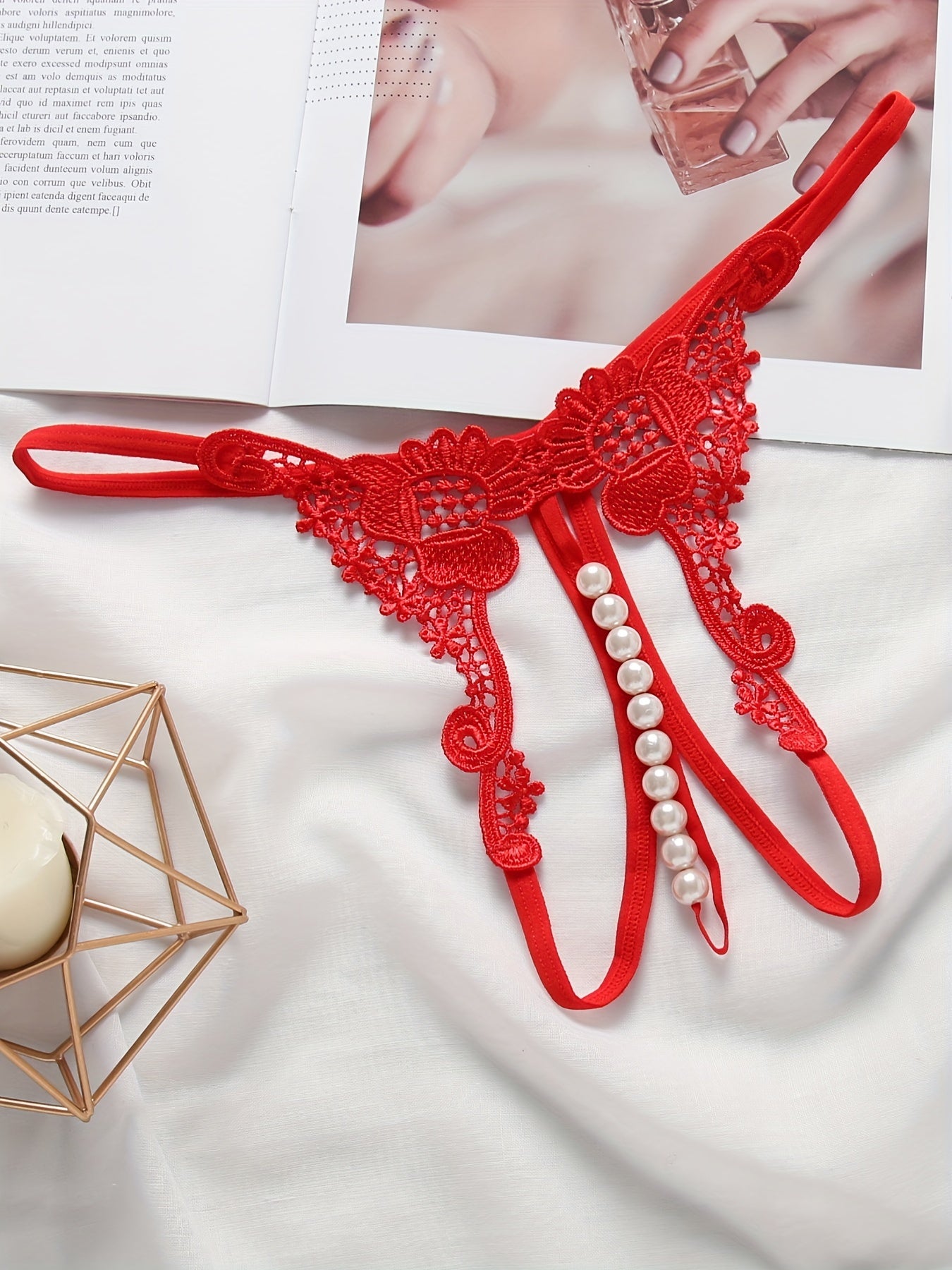 4 Цветные вышитые стринги с искусственными жемчужинами для женского нижнего белья.