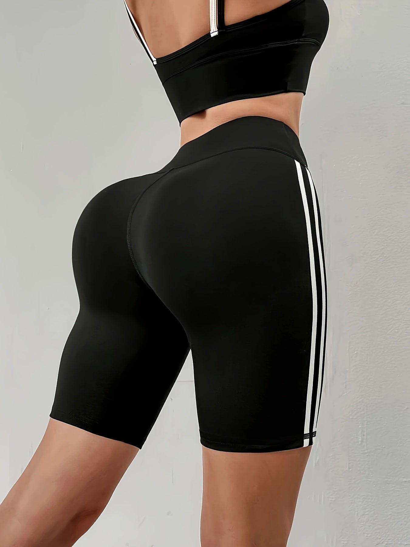 Ayollar uchun yoga shorti yuqori belli, ko‘rinmaydigan sport shimlari