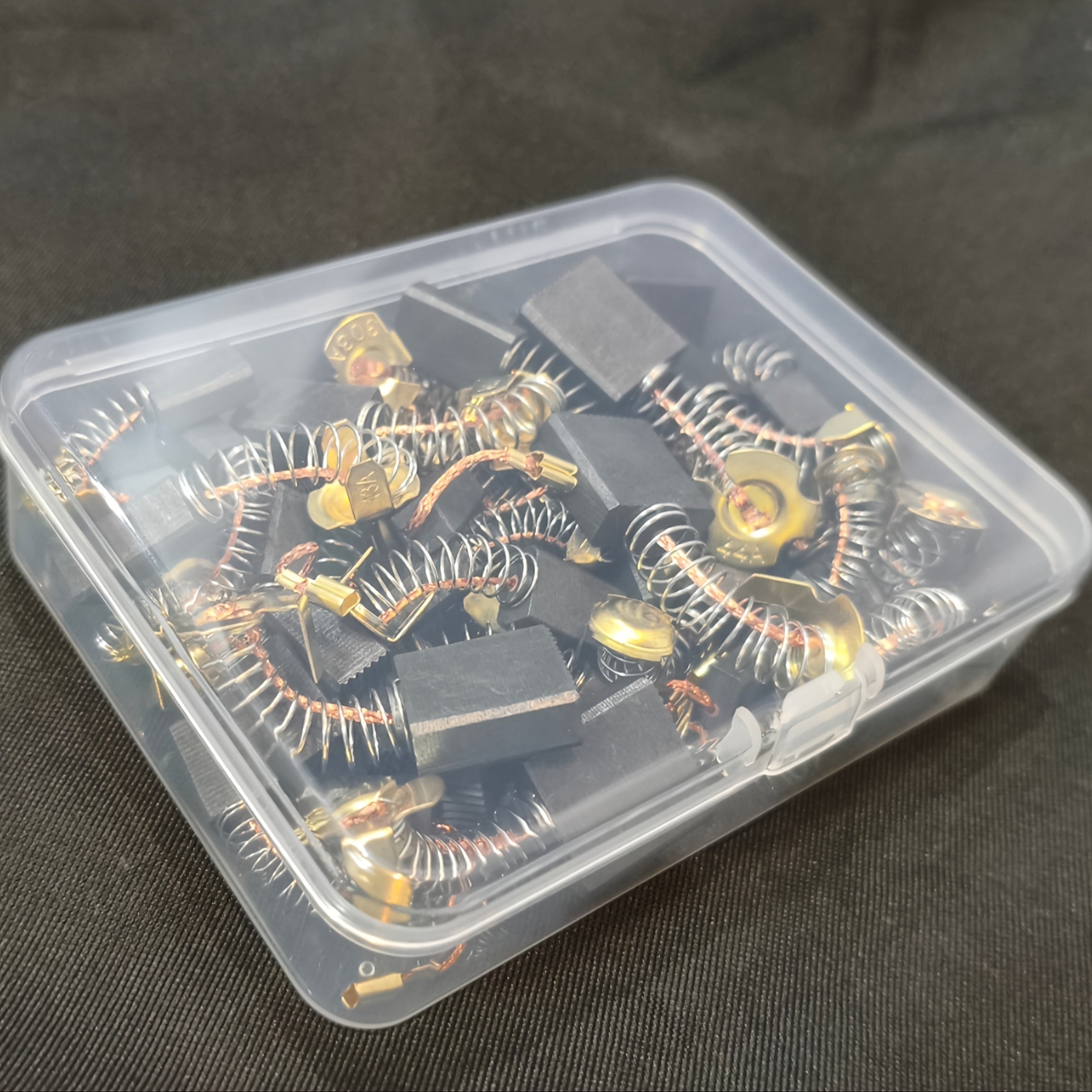 40 шт. универсальных угольных щеток для моторов для мотыг и угловых шлифовальных машин