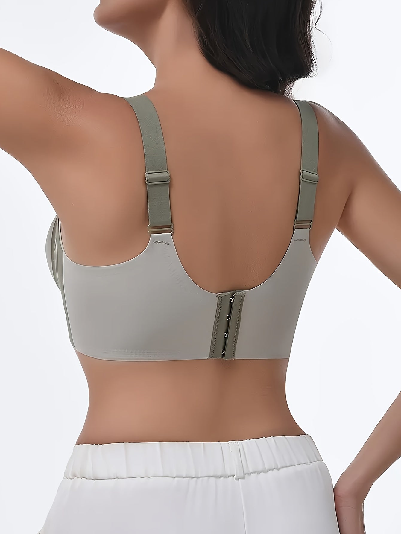 Women's Plus Size Sports Bra Set Uplifting Support V-Neck Stretchy Fabric