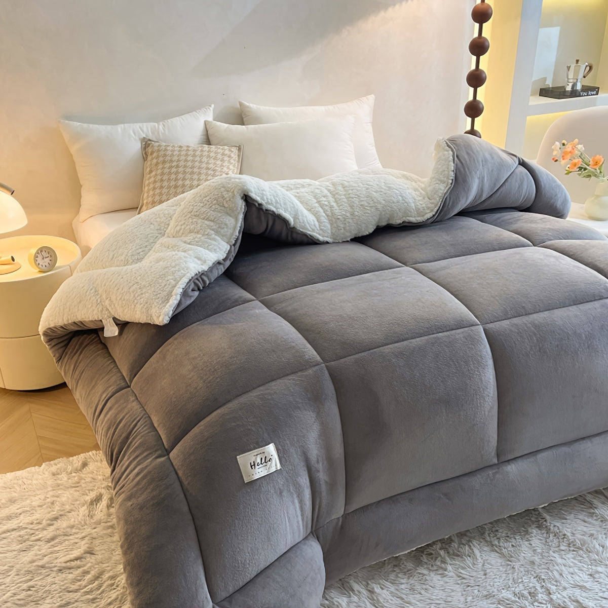 Ultra-Soft Shearling Comforter Insert Full Size Snowflake Velvet Plush Warm All-Season