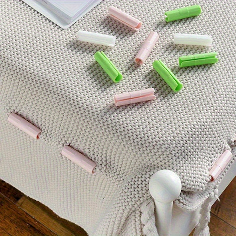 Set of 8 Adjustable Bed Sheet Straps Non-Fabric Green Fasteners for Bedding and Mattress Covers