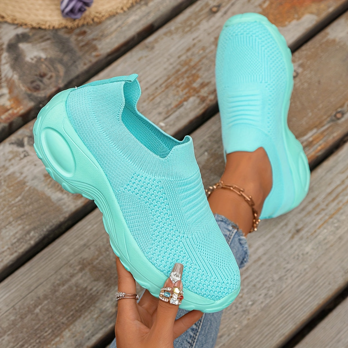 Women's Slip-On Sneakers Breathable Fabric Low-Top Casual Shoes in Multiple Colors