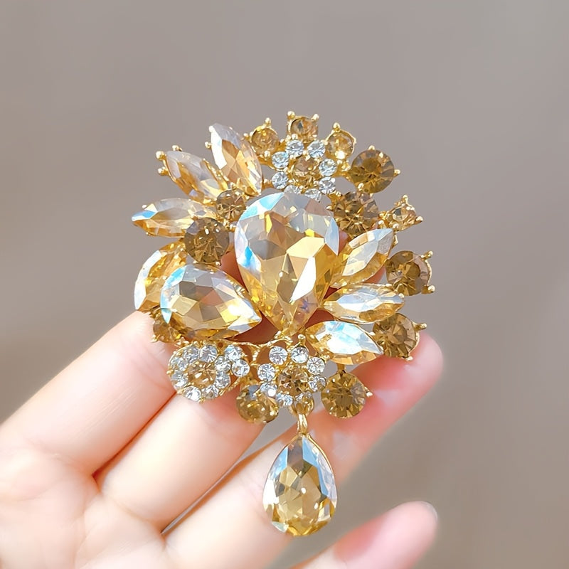 Nostalgik kristal brosh pin, notekis tomchi pendanti va yangicha shisha gullar dizayni - ayollar uchun nafis va yuqori darajadagi moda aksessuari.