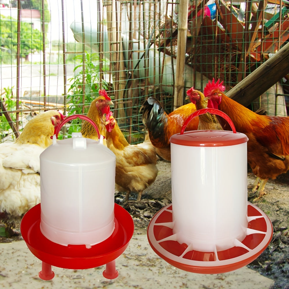 Tovuq ozuqasi va suv tarqatish to'plami yuqori zichlikdagi 4KG ozuqa tarqatgich va 4L suv idishini o'z ichiga oladi. Mustahkam polipropilen material, osma tutqichlar va siqishdan qaytish dizayni bilan ajralib turadi.