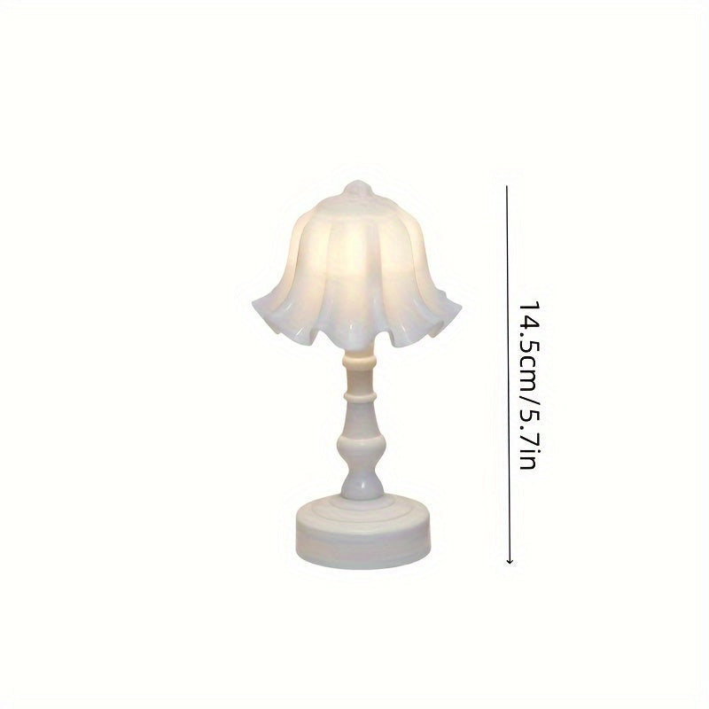 Mini LED stol lampasi, yotoqxona va ish stoli uchun ideal, uy bezaklari, noyob sovg'a, mehmonxona xonasi bezaklari, Rojdestvo va Halloween partiyalari bezaklari, plastik, tugma batareyalar kiritilgan, Brend: Cheng Rong