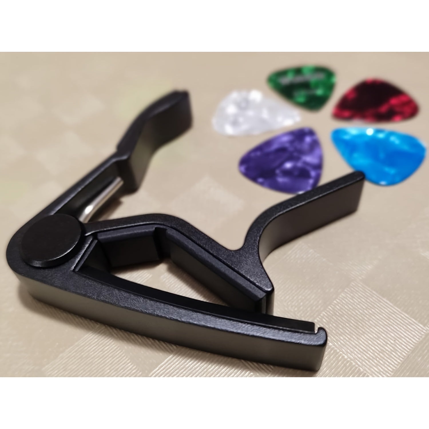 Guitar Capo with 5 Picks Alloy Quick Change Clamp for Acoustic Electric Guitars