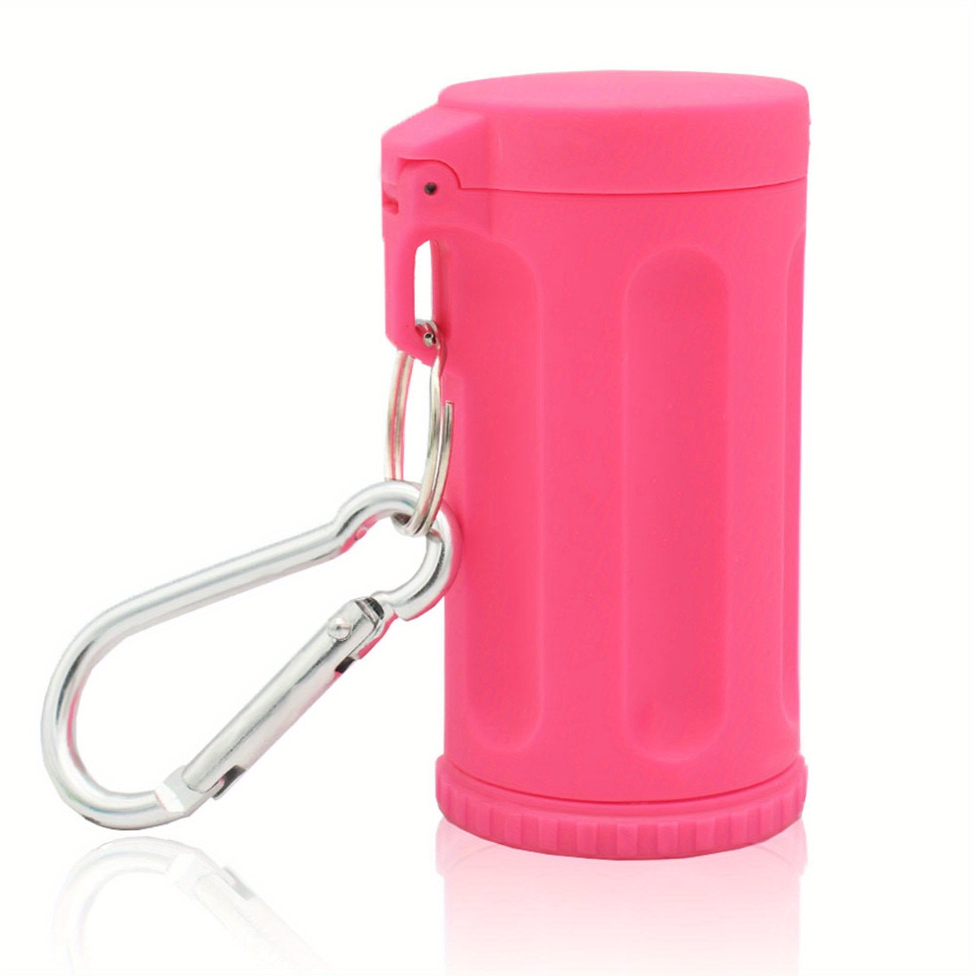 Portable Plastic Ashtray with Lid Keychain Hook Travel Outdoor Car Accessory