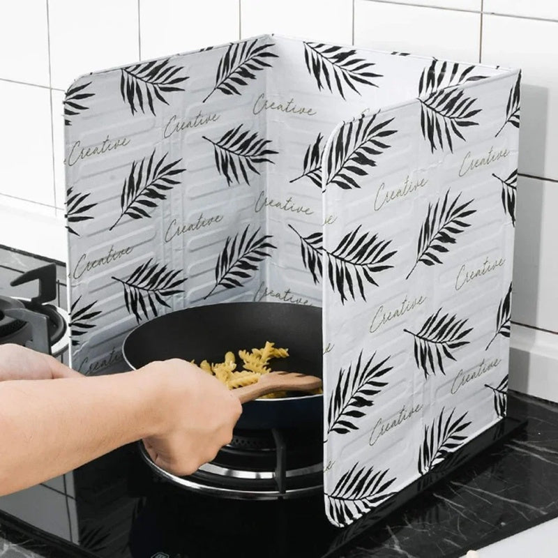 Foldable Aluminum Foil Stove Splash Guard with Tropical Leaf Pattern for Cooking Safety