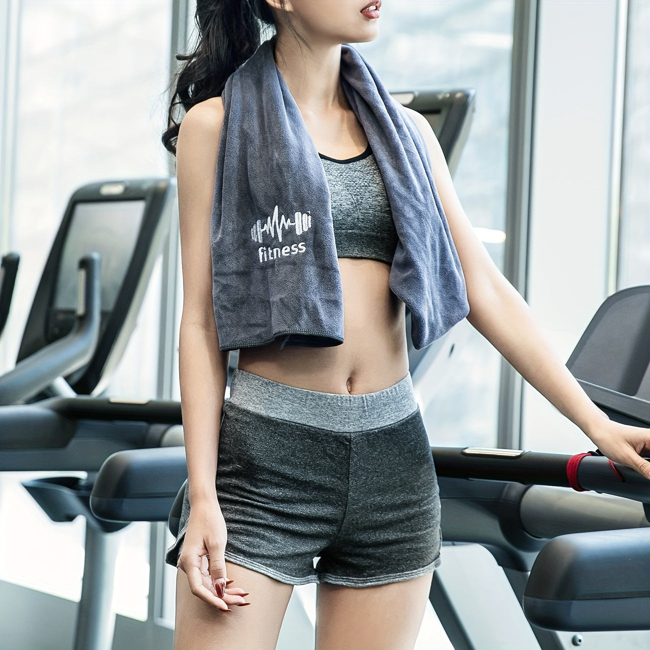 Absorbent Quick-Dry Sports Towel with Sleeve Cover for Fitness Running Outdoor Activities 40x96cm