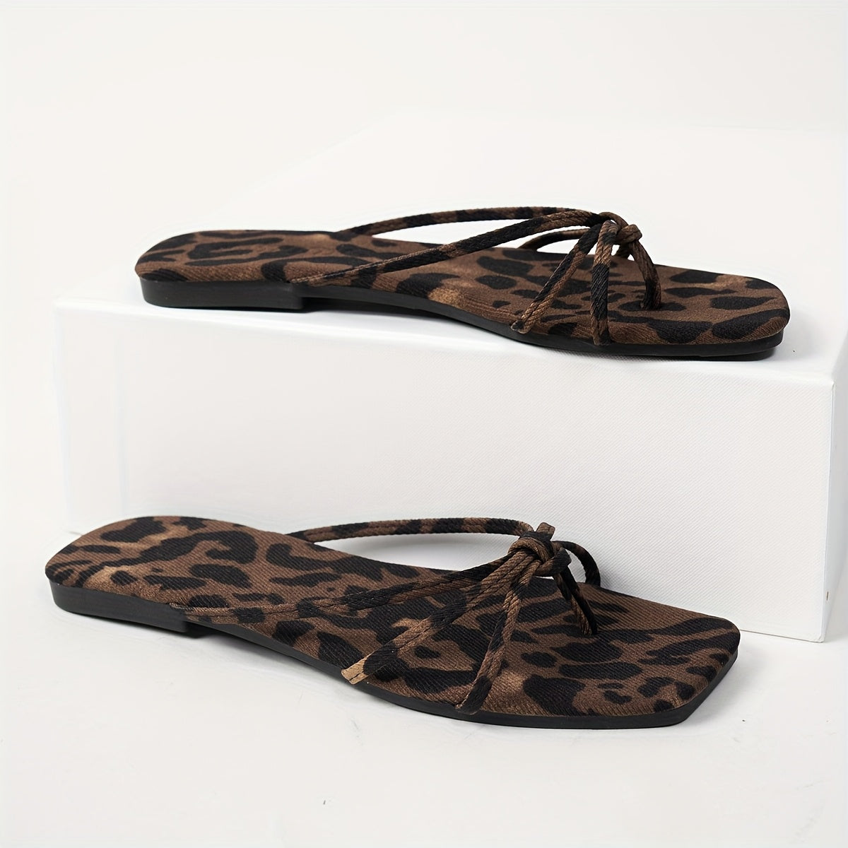 Ladies' Brown Leopard Print Flat Sandals Summer Beach Flip Flops