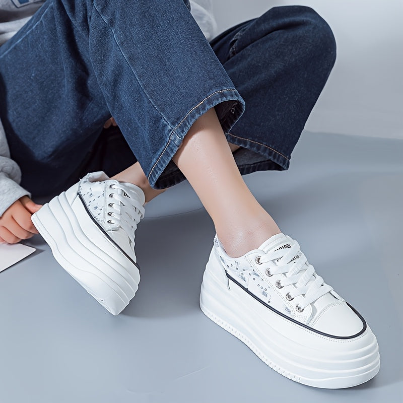 Women's Casual White Sneakers Low-Top Lace-Up Breathable Fabric