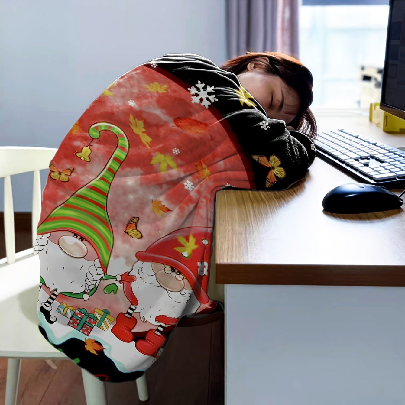 Festive Jolly Gnome Holiday Throw Blanket 127x152 cm Soft Fleece for Home Car Camping