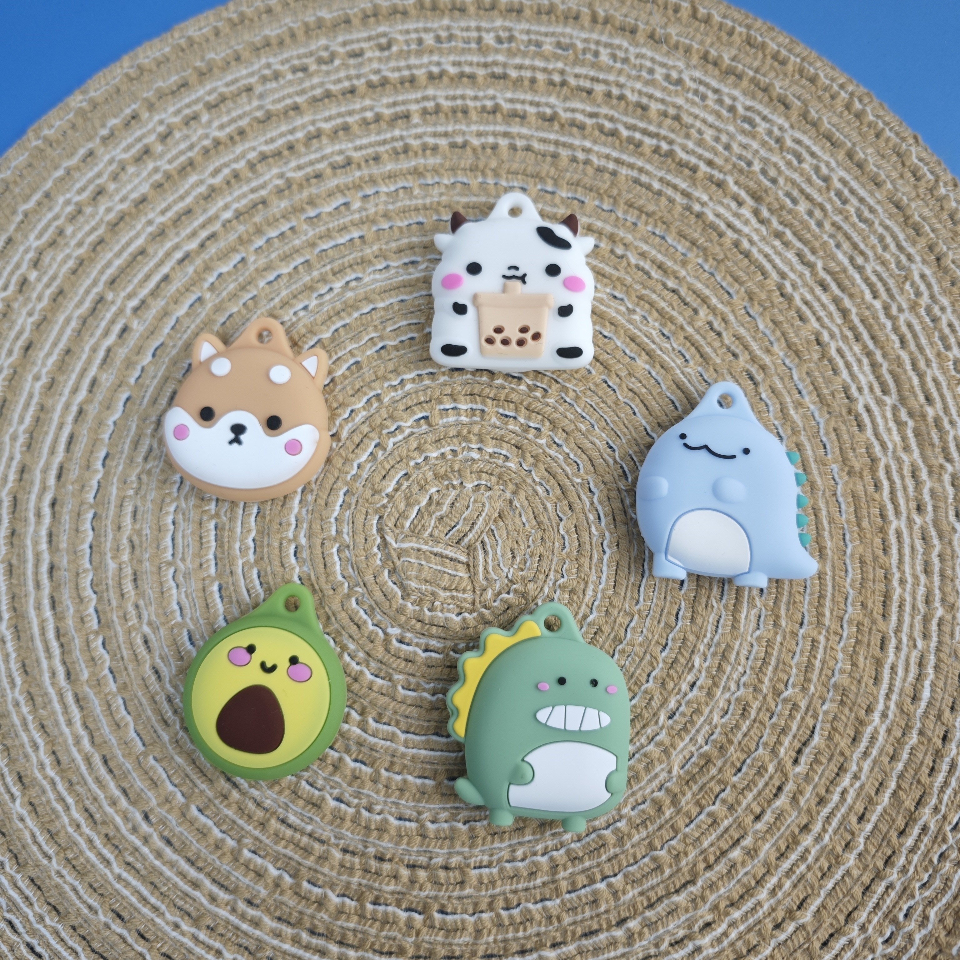 Unisex Silicone Airtag Case Keychain Animal Food Theme Protective Covers