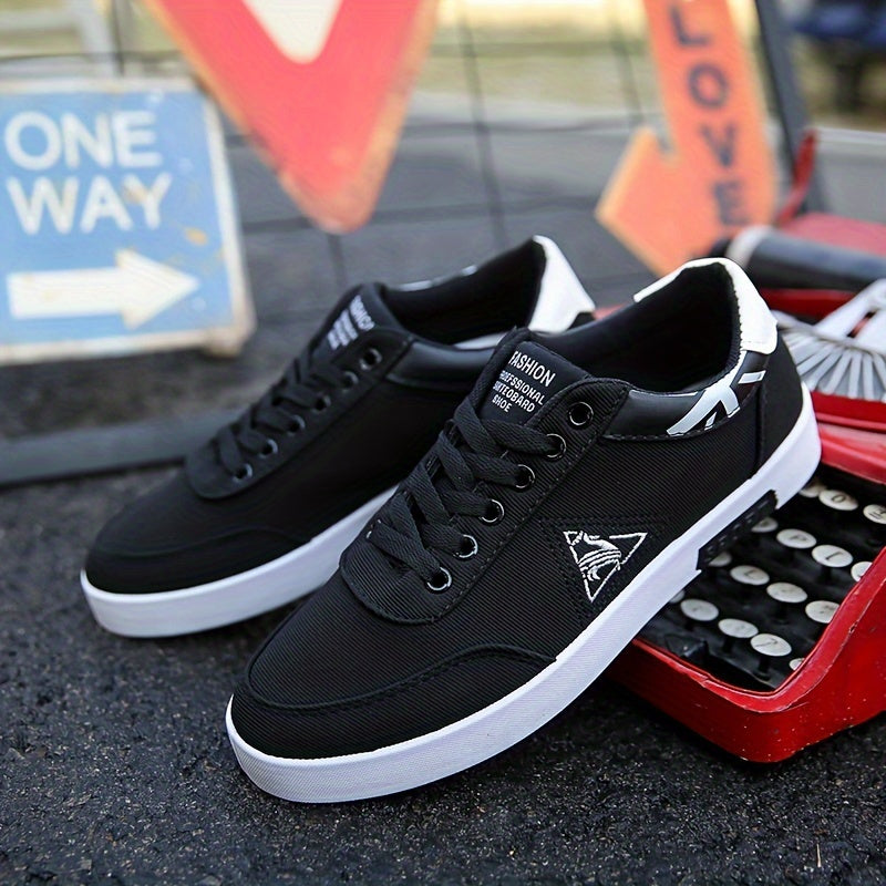 Men's Canvas Sneakers Breathable Non-Slip Sole Casual Sporty Black White