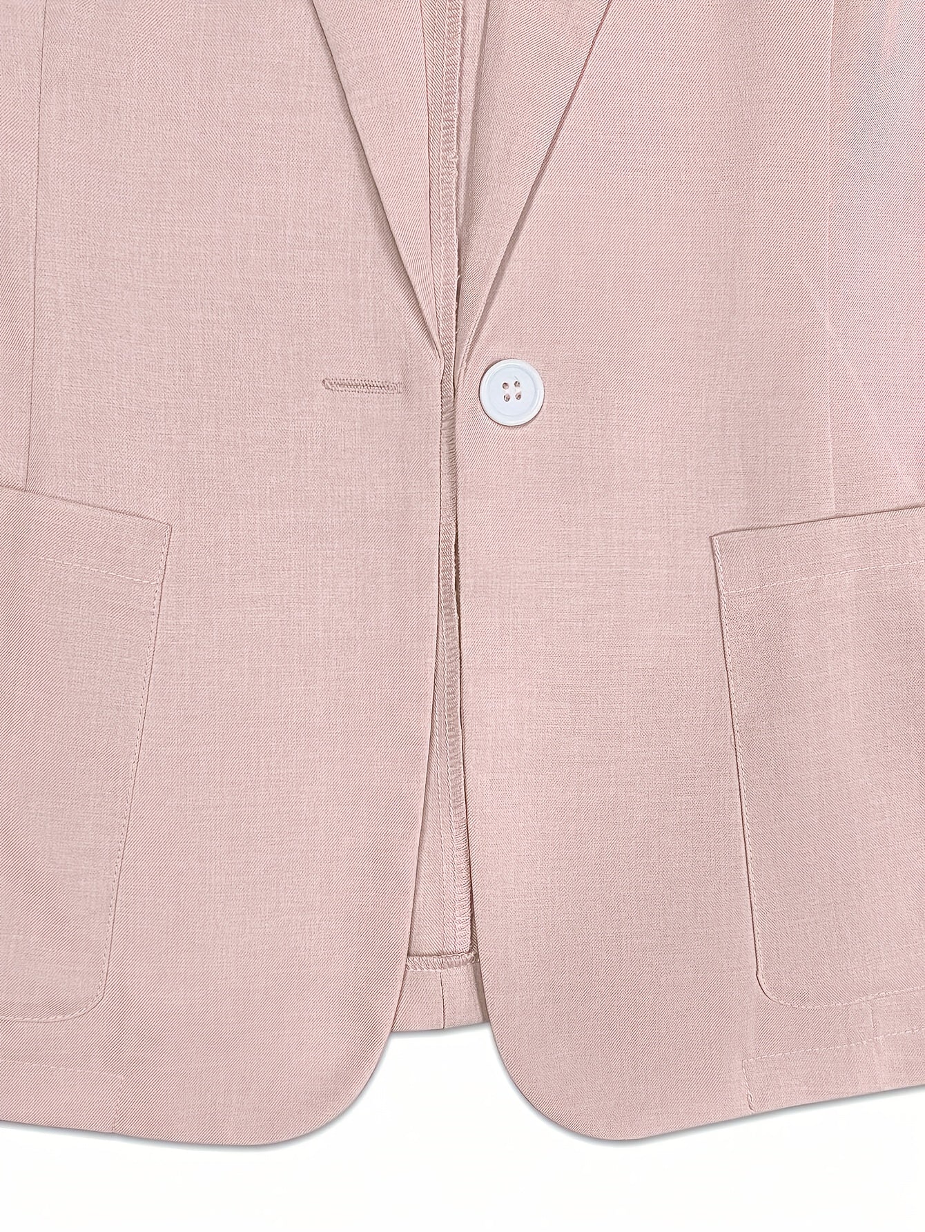 Ayollar uchun limon yashil rangdagi moda blazer bir tugmachali va engil polyesterdan tayyorlangan. Klassik yaka, ikkita qopqoq cho'ntak va bahor/yaz nafisligi uchun to'g'ri kesimga ega.