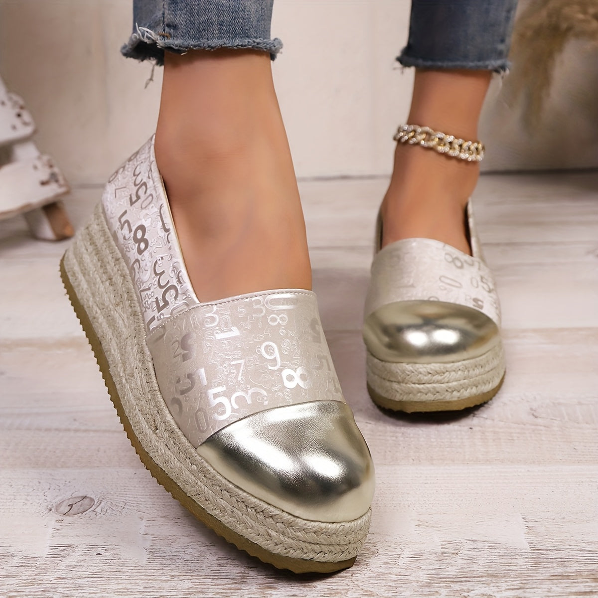 Women's Wedge Shoes Lightweight Breathable Fabric Slip-On Casual All Seasons