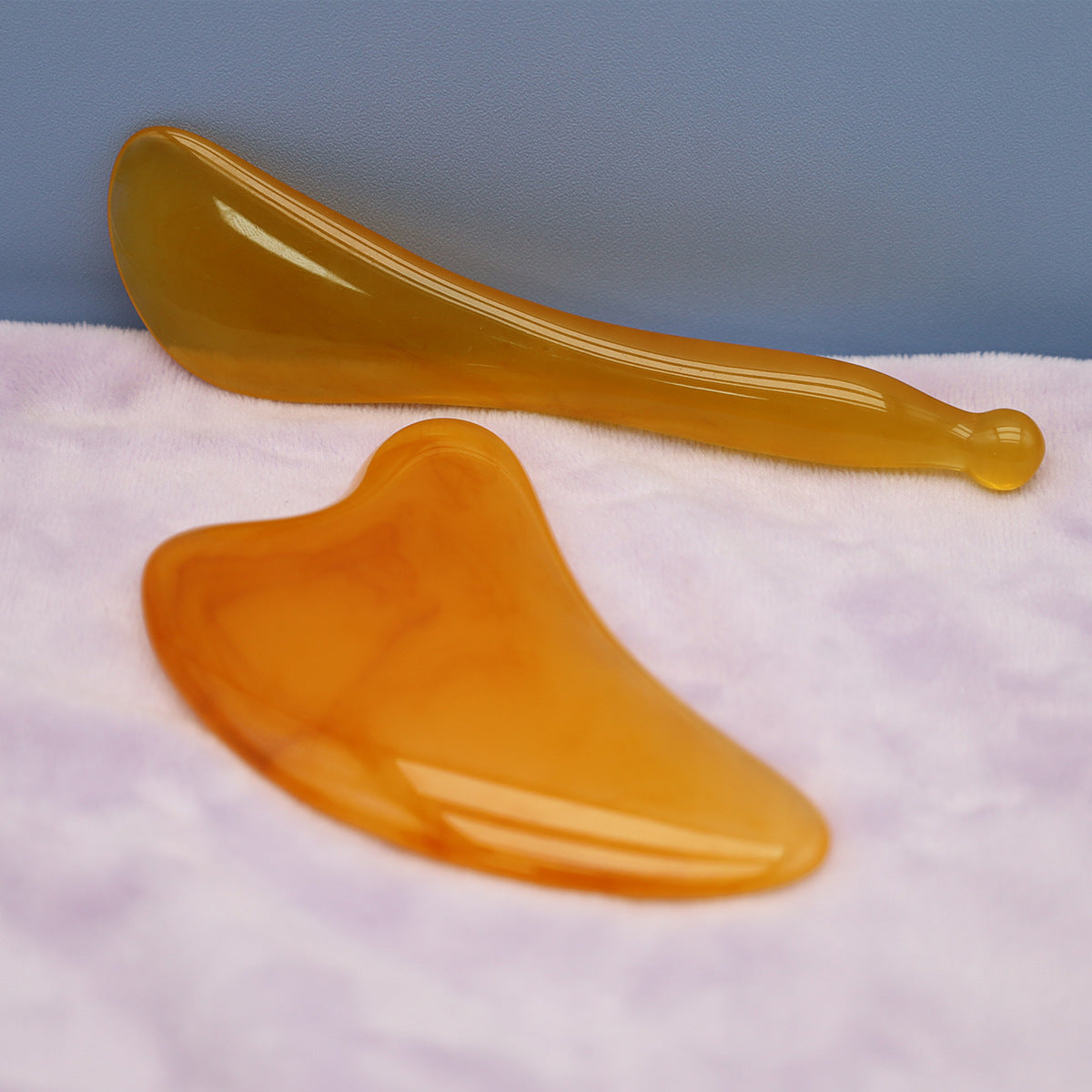 Two-Piece Facial Skincare Tool Set with Beeswax Face and Eye Scraping Boards and Acupoint Massage Nose Scraper