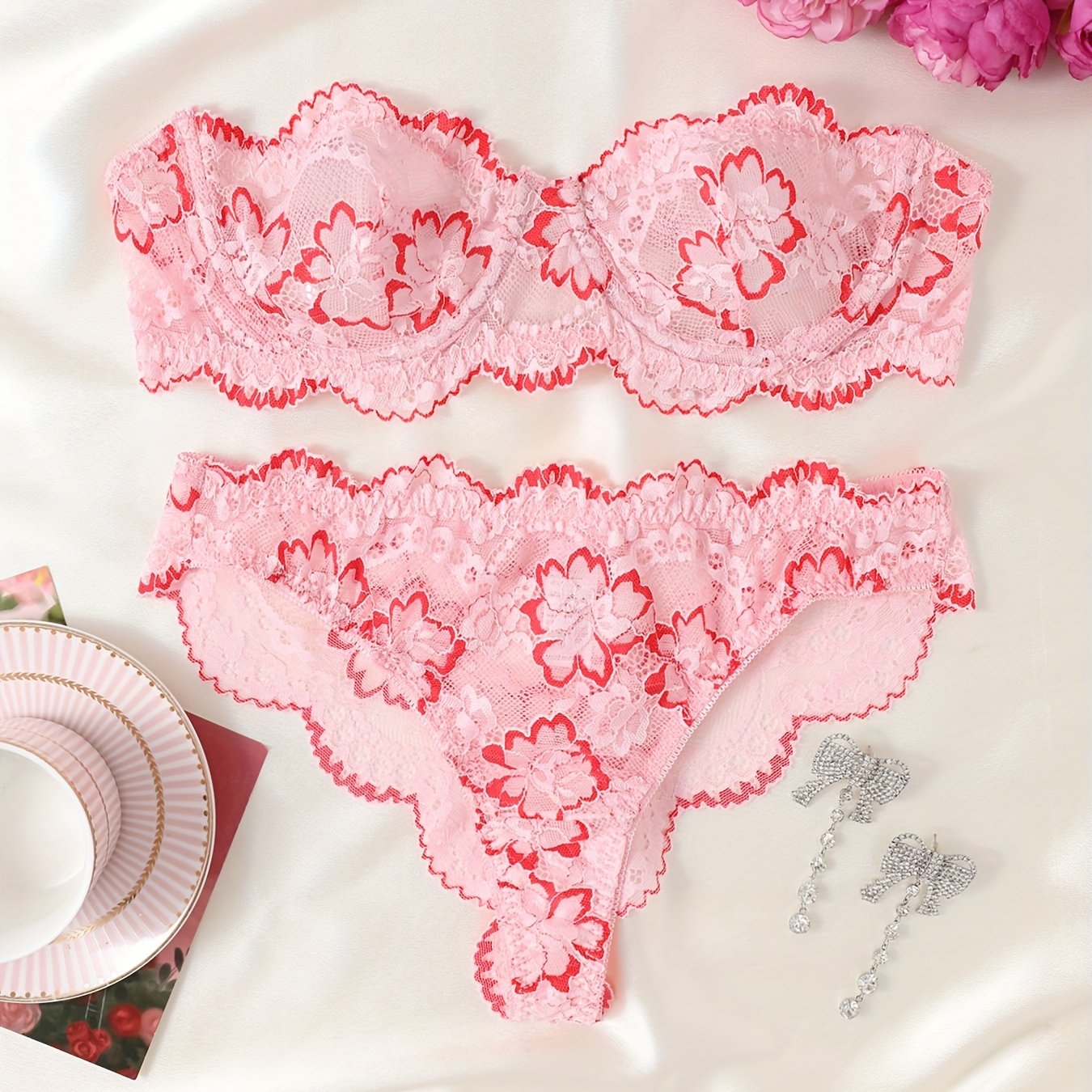 Women's Lace Lingerie Set Includes Tube Top Bra and Triangle Crotch Panty