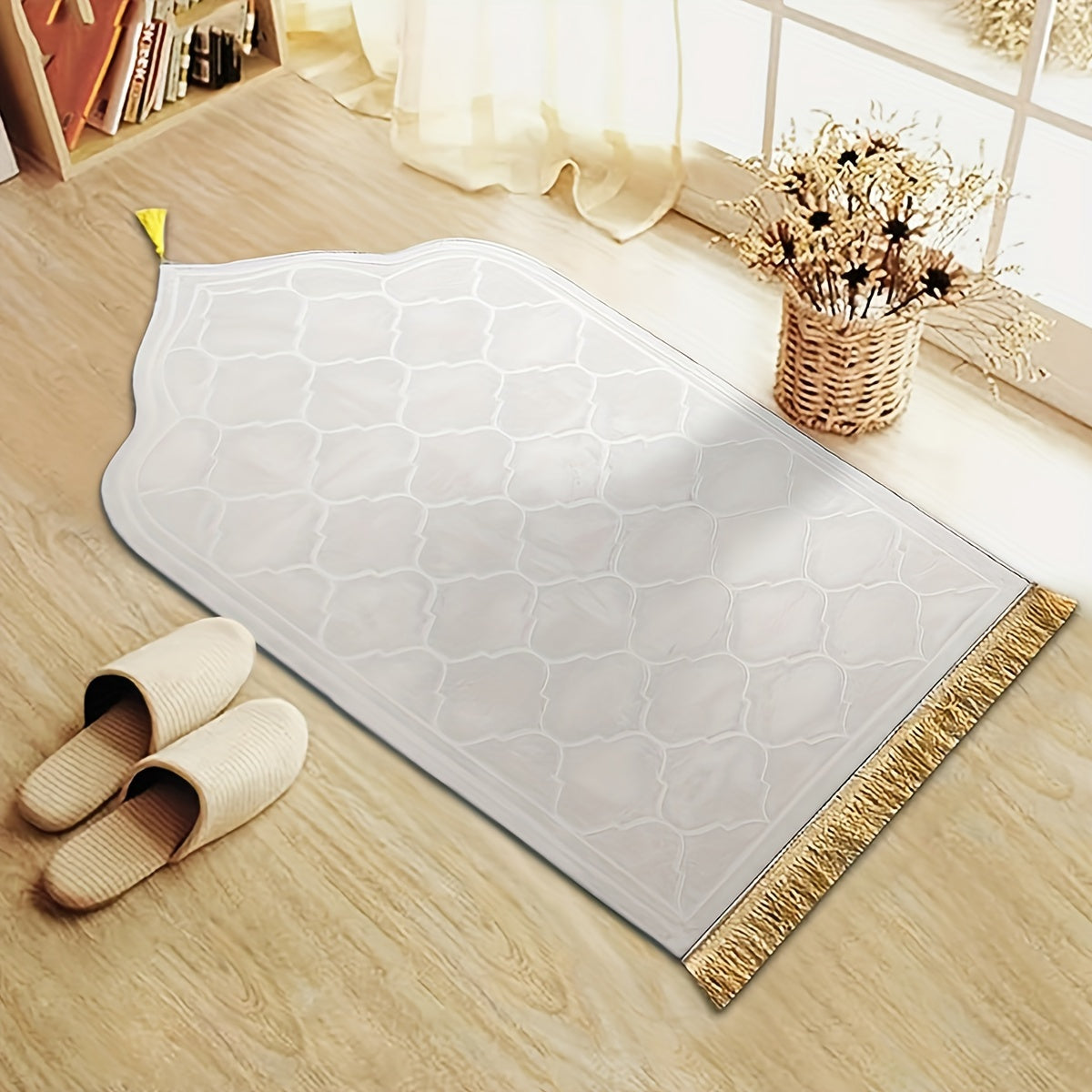 Luxurious Thick Flannel Muslim Prayer Mat Non-Slip Soft Durable with Tassels
