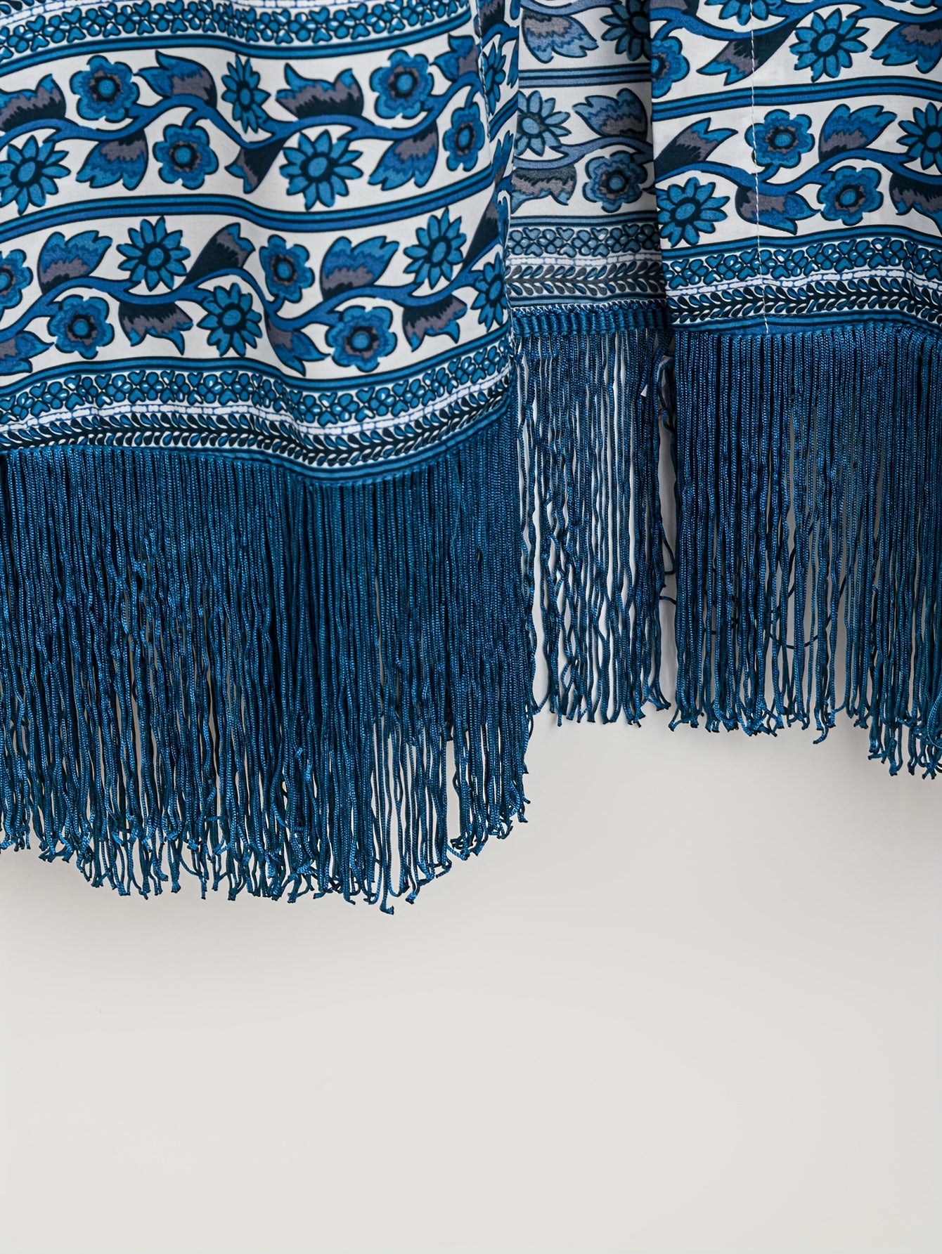 Gul naqshli franjali ikki qismli to'plam, ta'til uslubidagi uzun yengli bluzka va shimlar to'plami, kattalar uchun ayollar kiyimlari