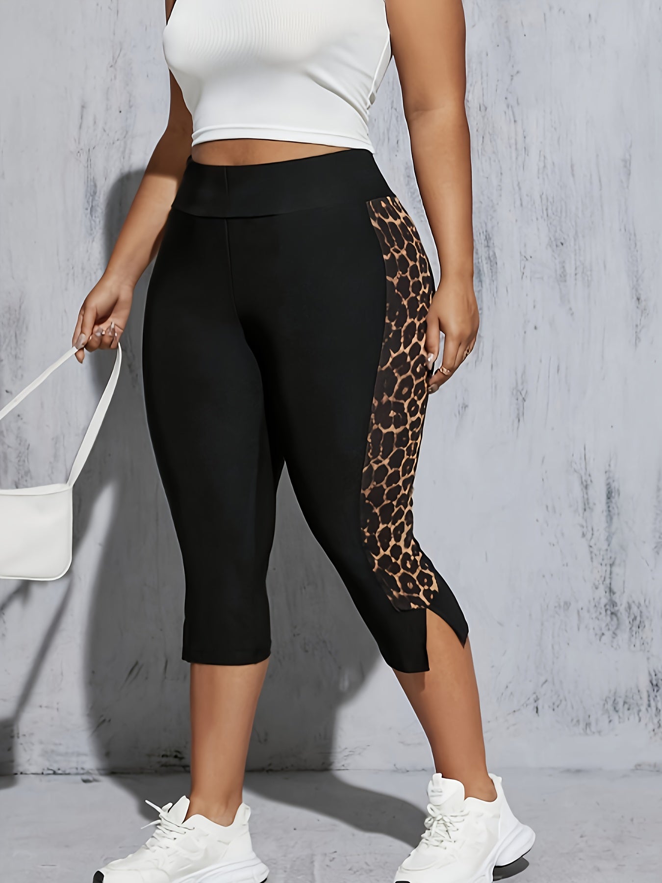 Plus Size Women's High-Waisted Leopard Print Leggings 7/8 Length Capri