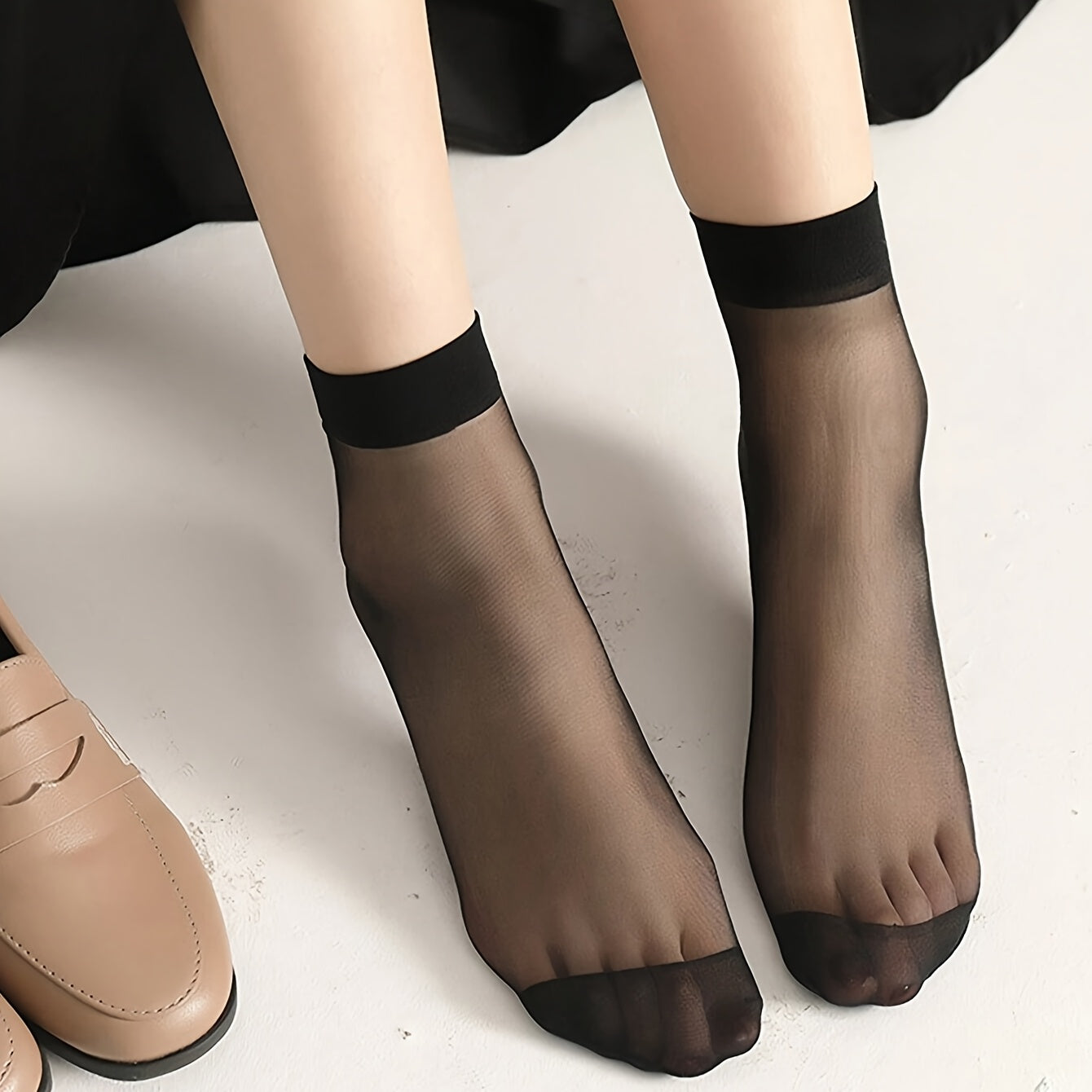 10 пар женских летних носок однотонного цвета, легкие и приятные к коже, универсальные и модные, удобные носки средней длины.