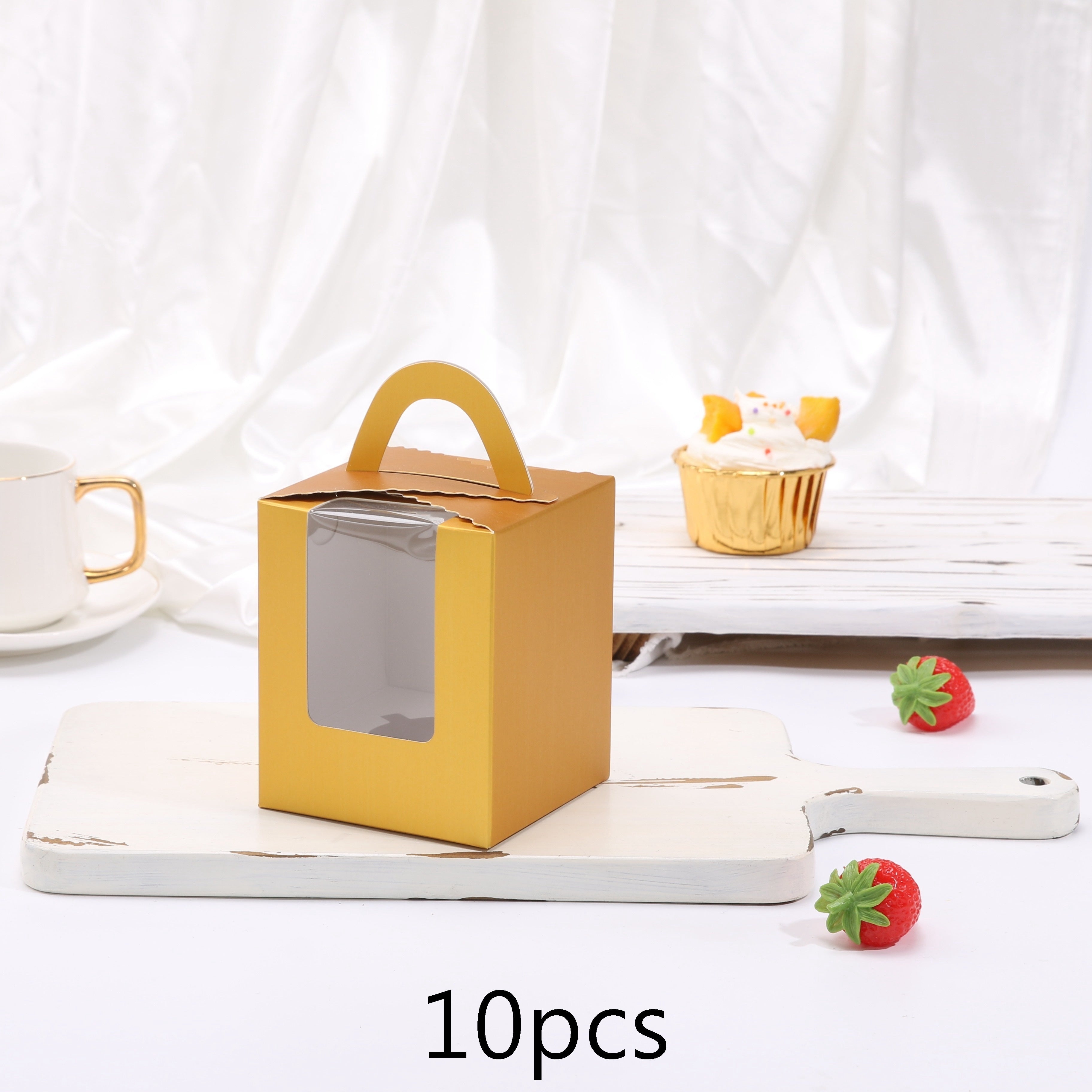 Bir marta ishlatiladigan yumaloq desertli tuxumli tort qutisi, 1 dona qo'lda ishlangan keks yoki keksni qadoqlash uchun juda mos keladi. Partiyalarda pishirish yoki xizmat qilish uchun ideal.