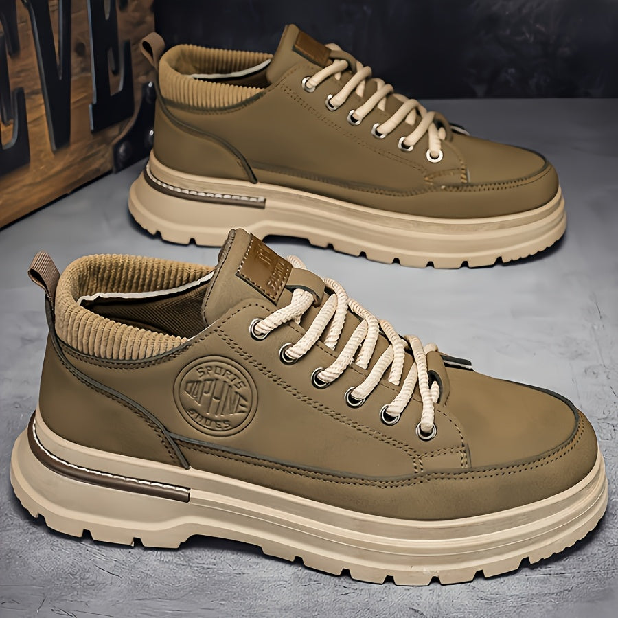 Erkaklar uchun plussiz qulay krossovkalar, britaniya uslubidagi pastki ish poyafzallari, barcha mavsumlar uchun nafas oladigan.