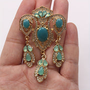 Retro Style Brooch Water Opal Elegant Pin for Women's Attire