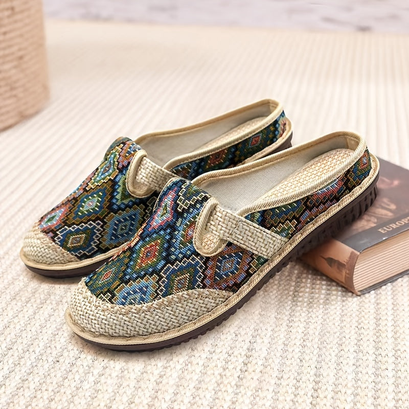 Women's Breathable Fabric Mules with Platform Heel and Embroidered Geometric Pattern
