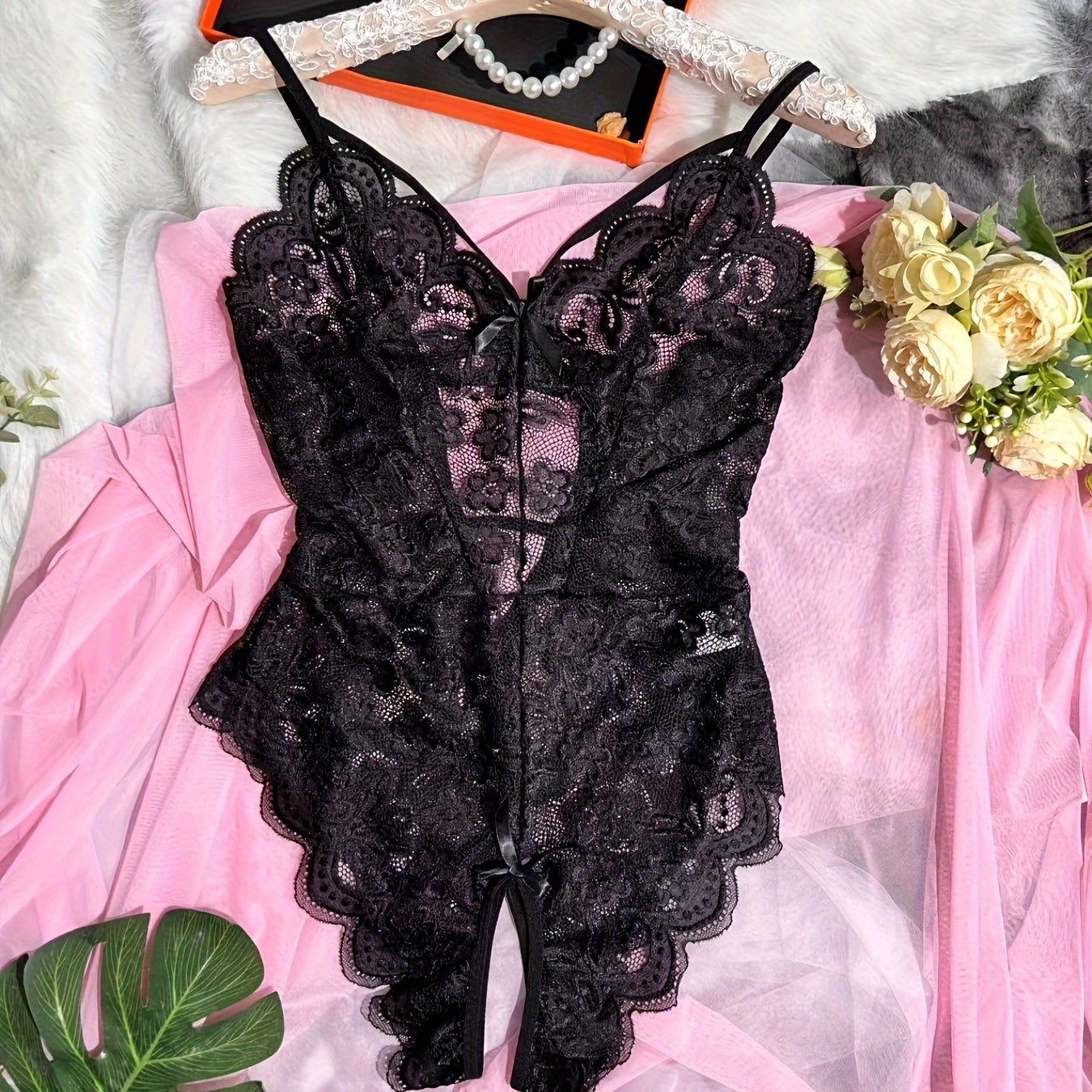 Body de satén para mujer con detalles de encaje para vestir de noche