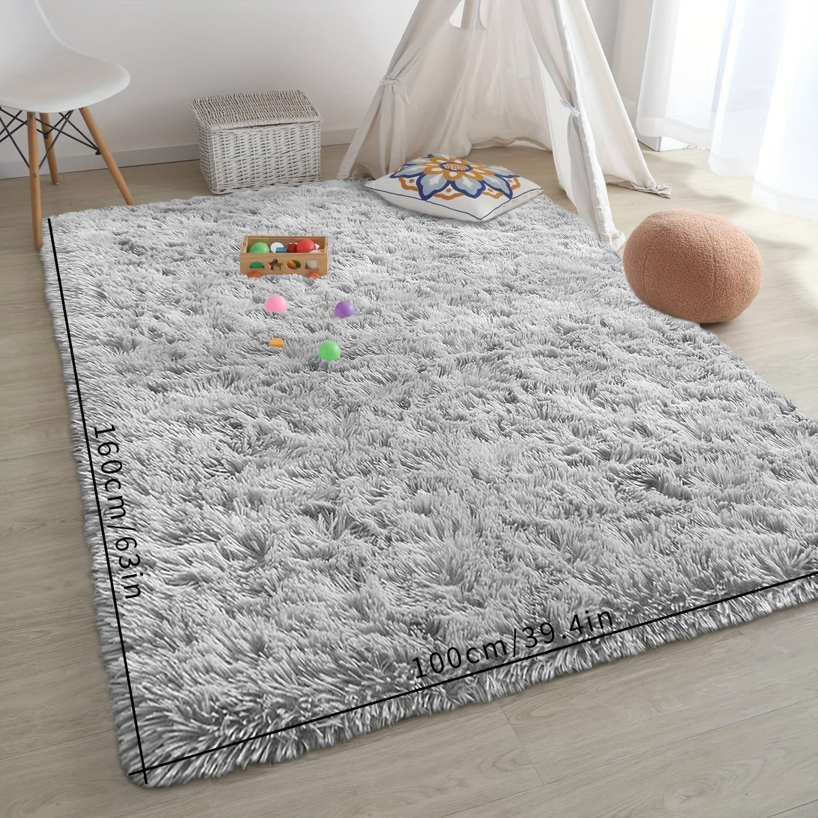 Plush Long-Hair Carpet for Bedroom or Living Room, Soft and Thick