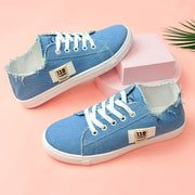 Women's Breathable Flat Shoes with Lace-Up Closure and PU Sole