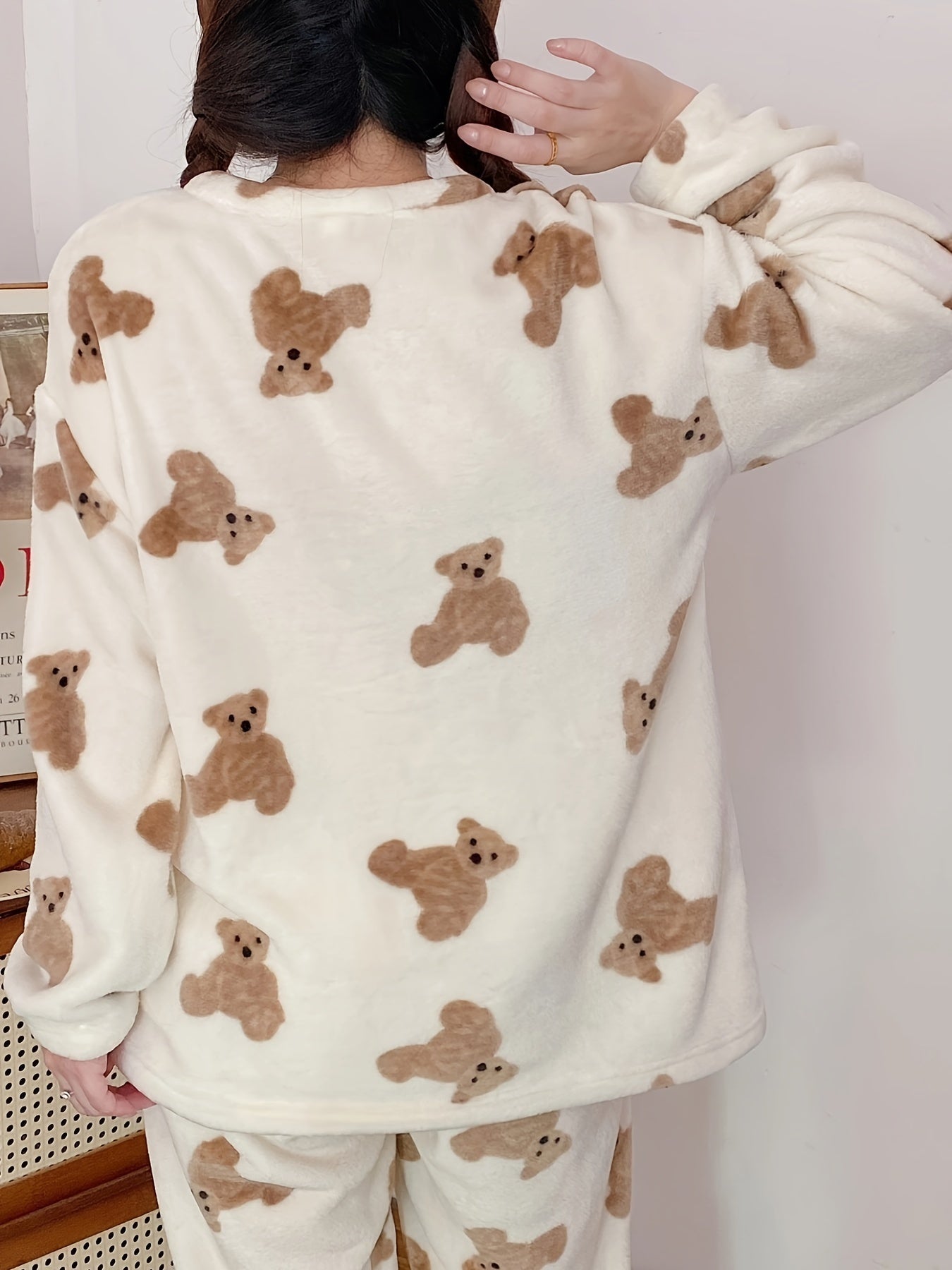 Women’s Cozy Teddy Bear Print Pajama Set Long Sleeve Winter Knit Polyester