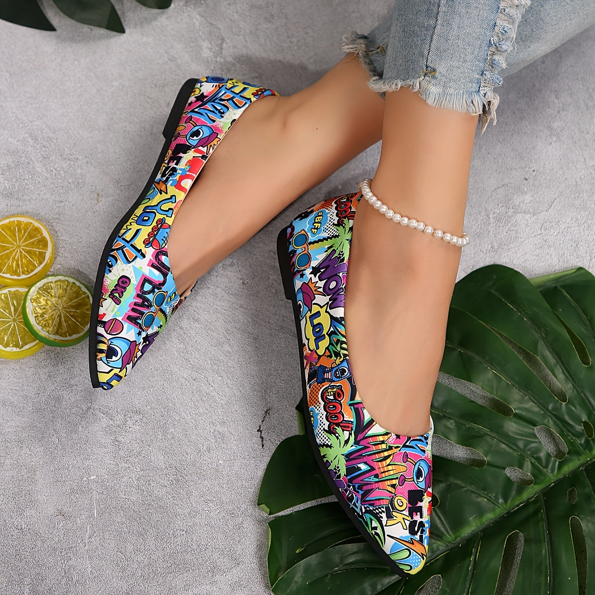 Women's Floral Canvas Flat Shoes with Pointed Toe and Rubber Sole