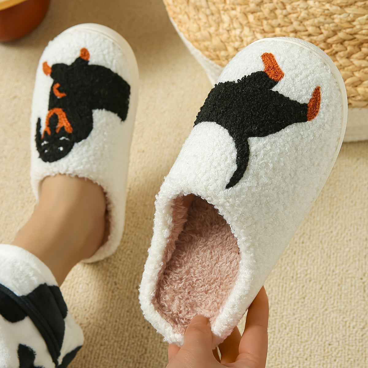 Unisex Fleece-Lined Dog Slippers Non-Slip Indoor Cozy Indoor Slippers