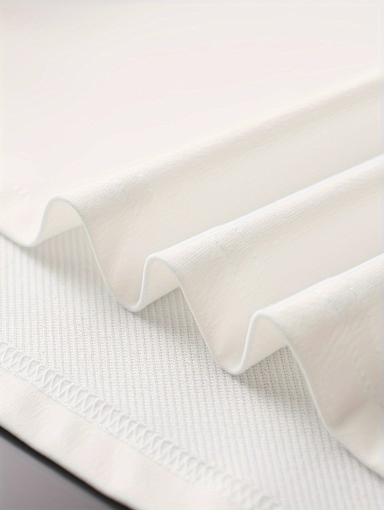 Women's Solid Color Crew Neck T-Shirt for Summer Casual Wear