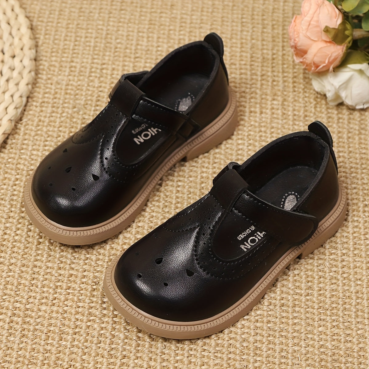 Girls Pink Mary Jane Shoes with Adjustable Fastening Breathable Cut-Out Casual Spring Summer