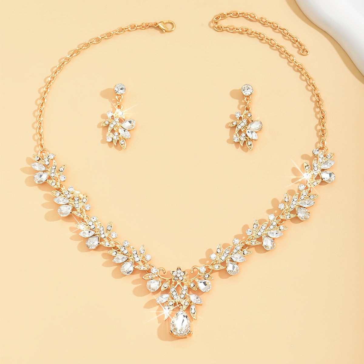 3-Piece Jewelry Set Rhinestone Necklace and Earrings for Parties and Festivals