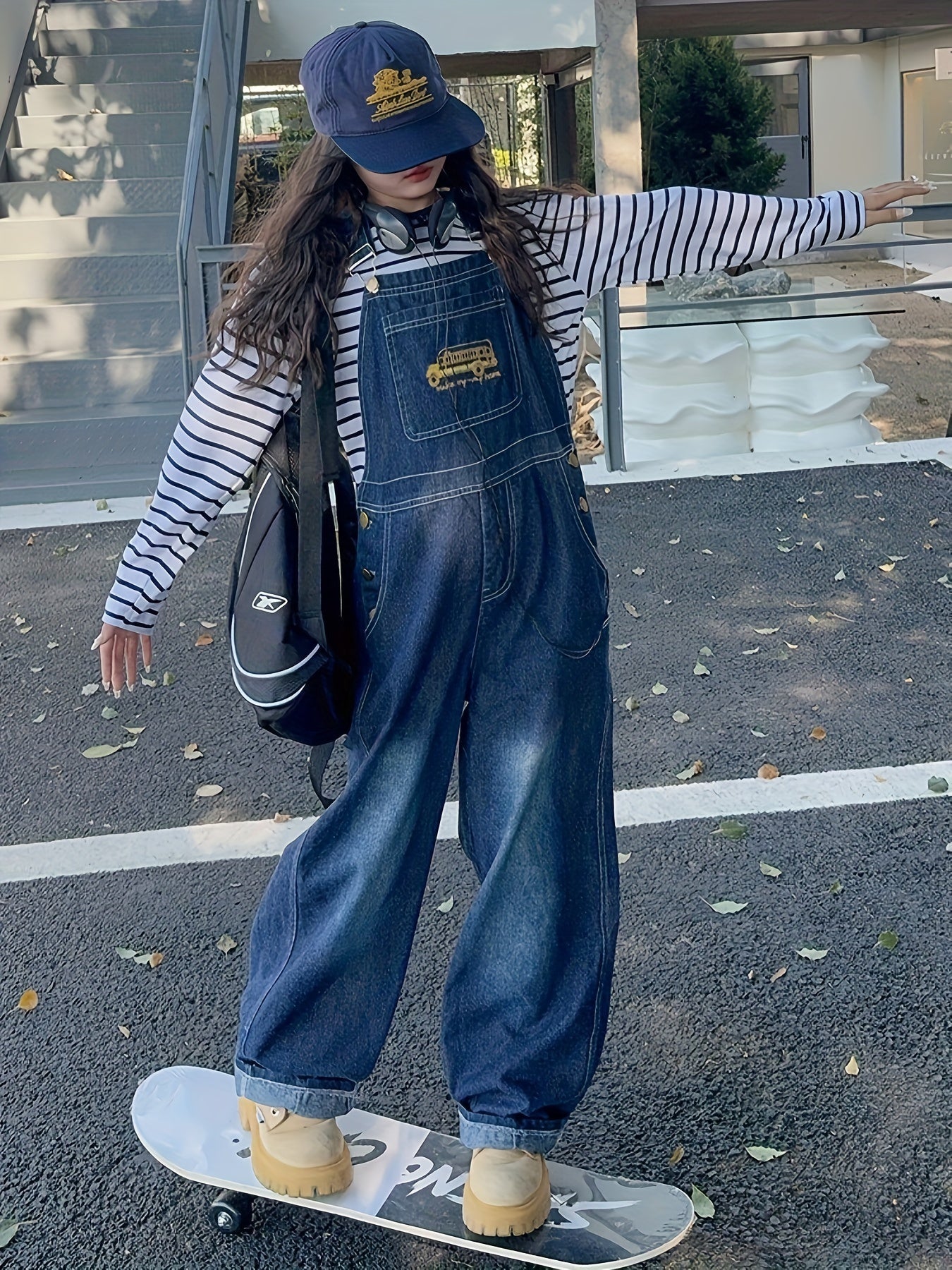 Teen Girls Loose Fit Straight Leg Jeans with Chain Detail and Alphabet Pattern, Cotton Polyester Rayon Blend, Casual Boyfriend Fit for Spring Fall