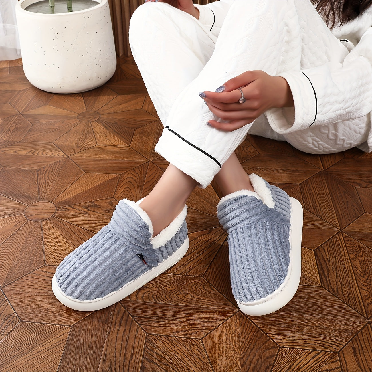 Women Thick Solid Color Winter Shoes Plush Lined Anti-Slip EVA Indoor Outdoor