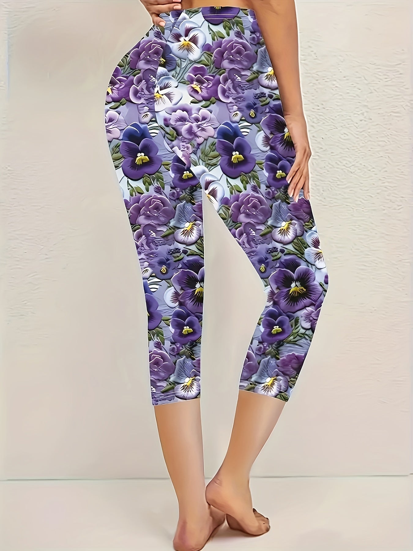 Plus Size Womens Floral Print Capri Leggings 2 Pack Stretchy Comfortable Purple Mid-Calf