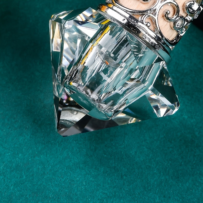 Car Fragrance Pendant Crystal Decor Rearview Mirror Accessory Scent Bottle